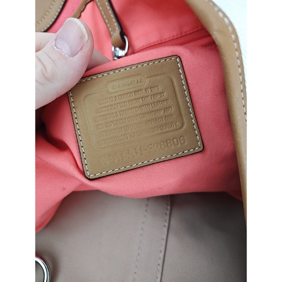 Coach Hadley Variegated Coral & Beige Striped Canvas Leather Tote Bag F30302 - Picture 8 of 16